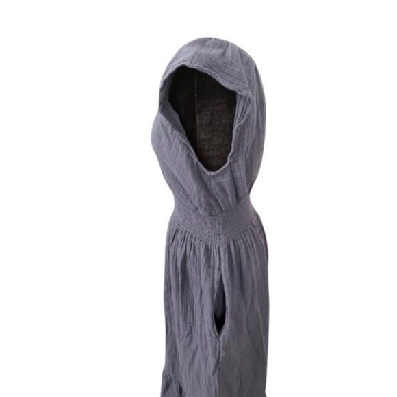 100% cotton Dark Blue Old Navy Smocked Waist Tiered Dress Size M - Picture 3 of 5